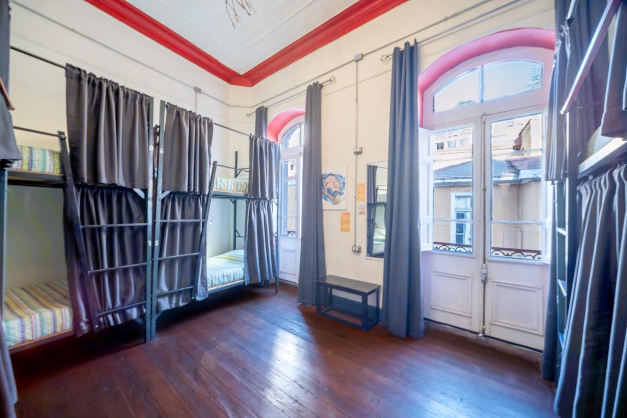 Maki Hostels & Suites Valparaiso Ngoại thất bức ảnh